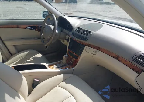 2005 Mercedes-Benz E 320 4Matic из США, поврежденный, VIN WDBUF82J65X175239